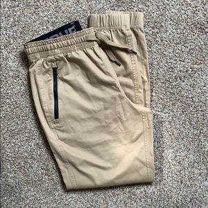 Under armour Men’s Khaki Joggers (Medium)